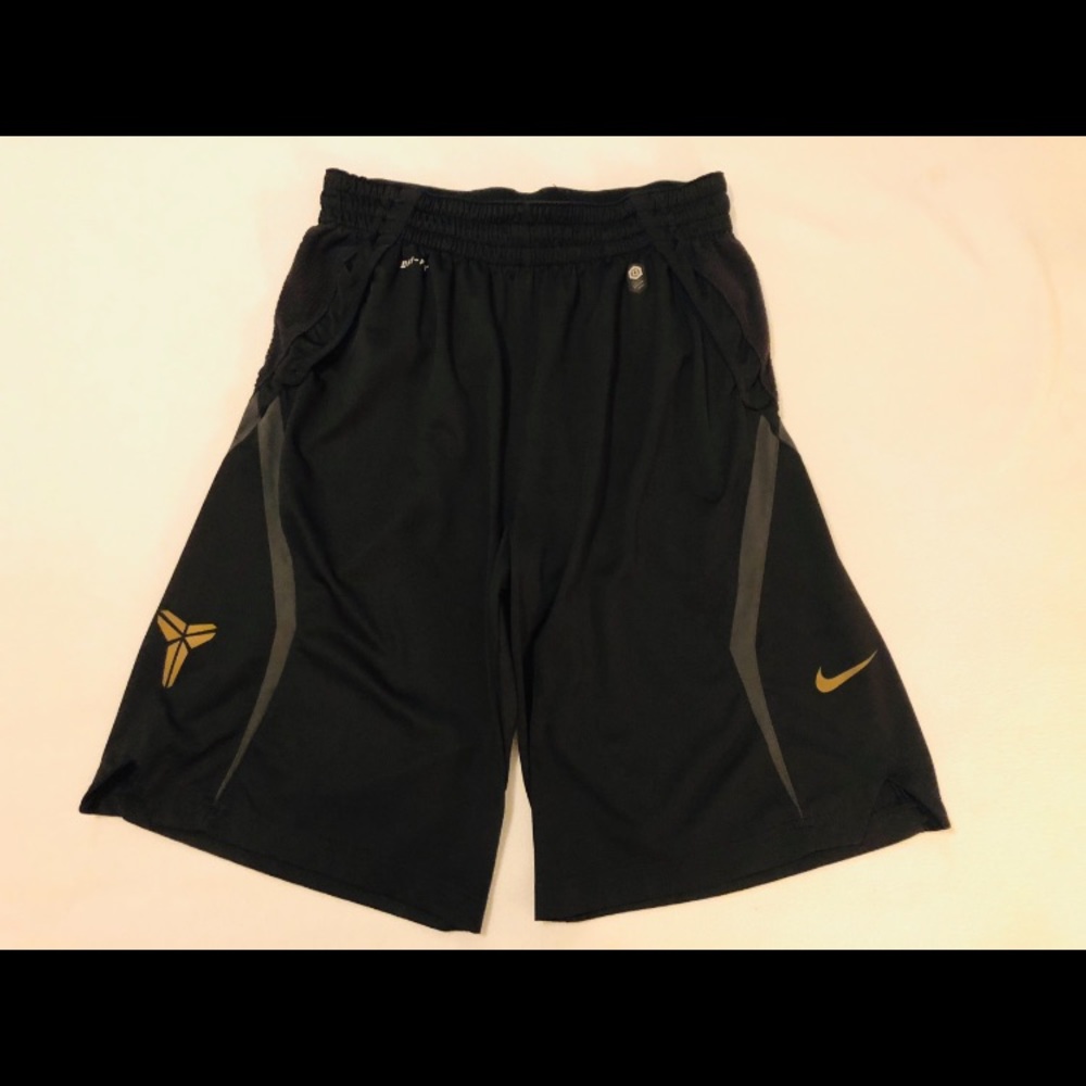 Rare Kobe Bryant Nike Shorts Size L